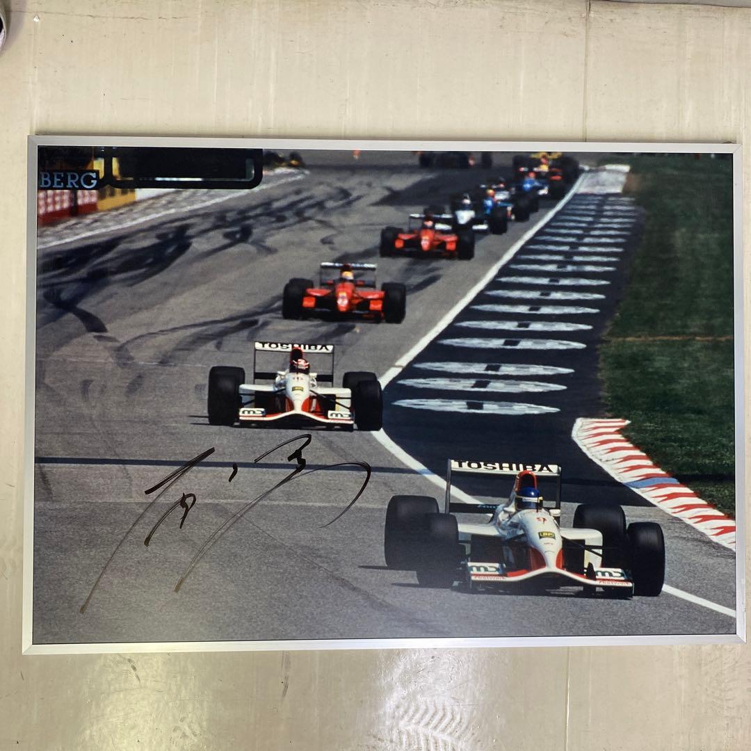 F1 鈴木亜久里 直筆サイン入りパネル 「フットワーク無限ホンダ」