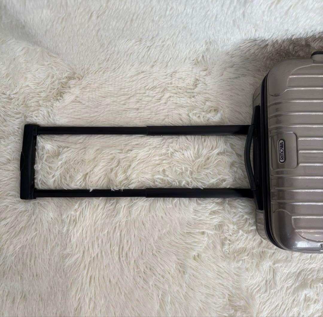 廃盤　限定リモワ スーツケース サルサ 33L 2輪 機内持ち込み TSAロック