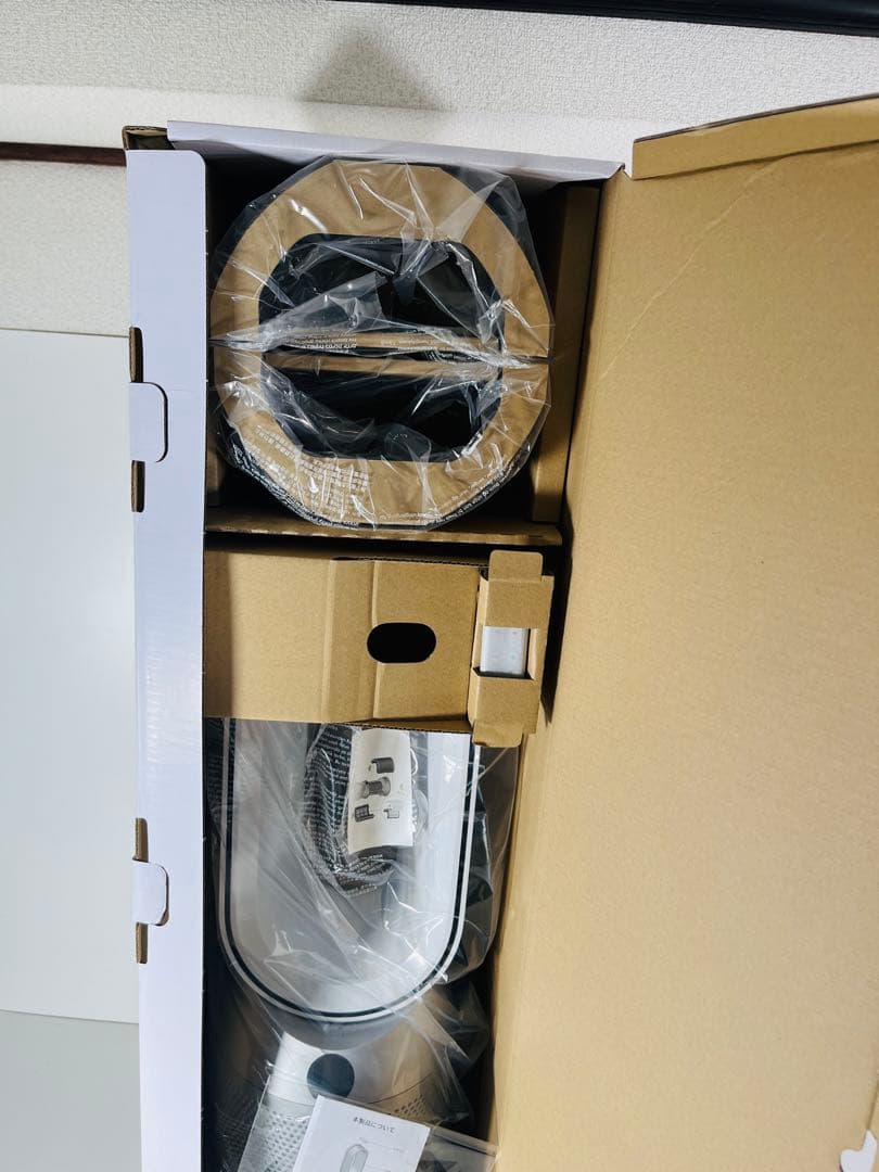 極美品　2024年製　ダイソン　ホットアンドクール　HP07　Dyson