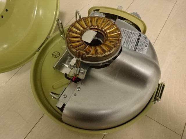 センゴクアラジン　ガスストーブ　BEAMS限定モデル　きつね色　専用バッグ付属