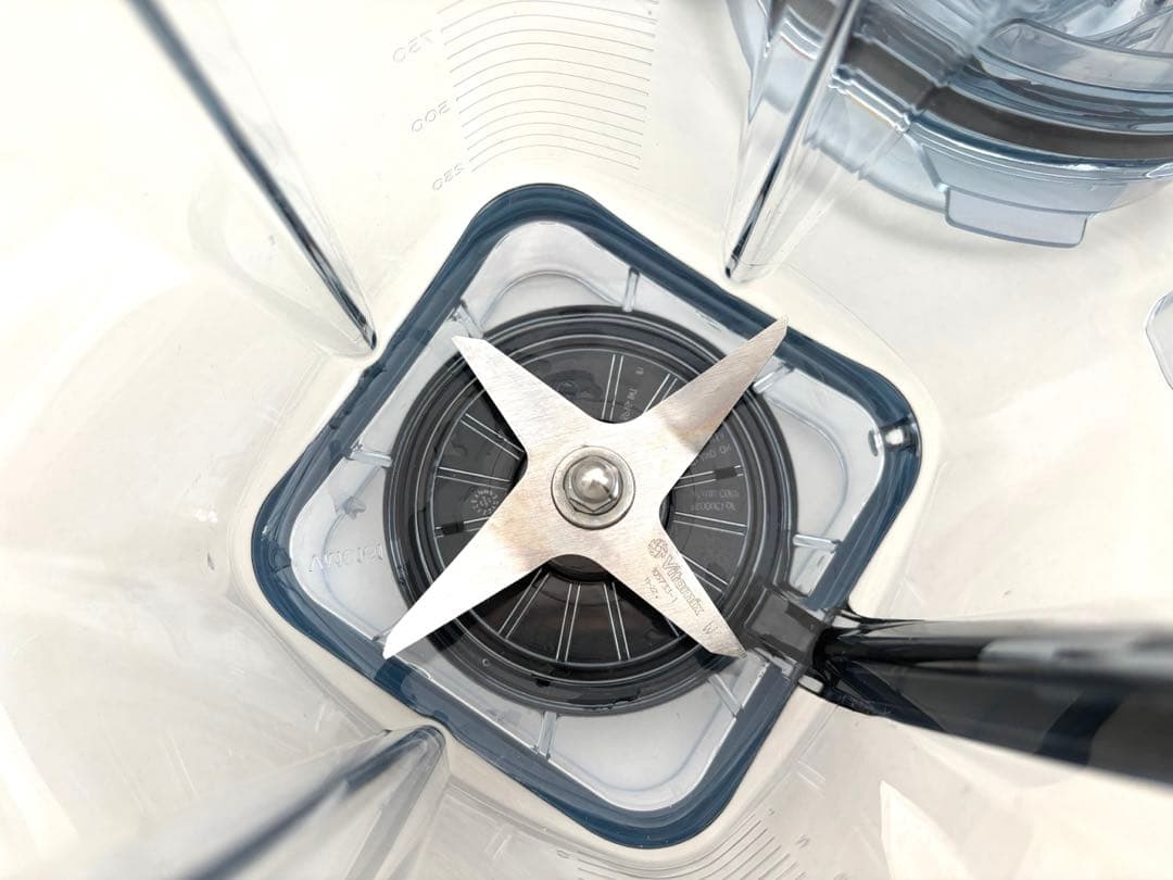 美品 Vitamix V1200i ブラック 2L 正規品 バイタミックス