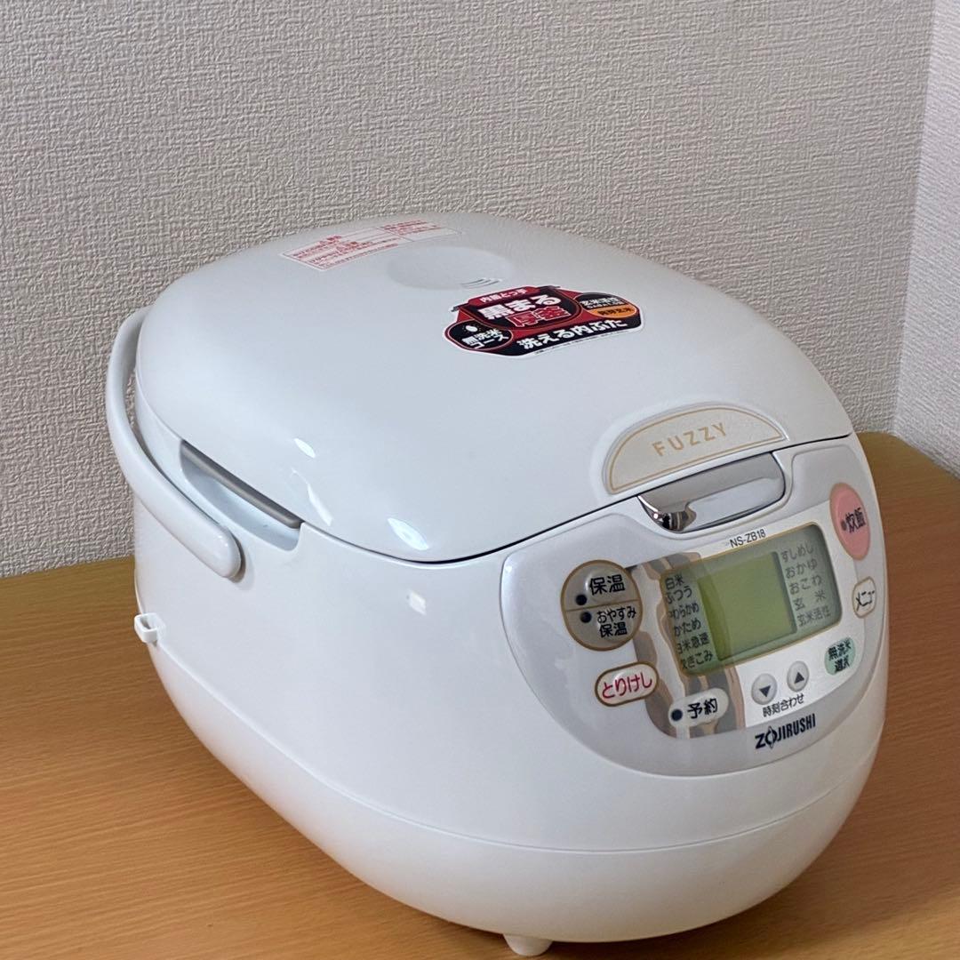 象印 マイコン 炊飯ジャー NS-ZB18 炊飯器 未使用品