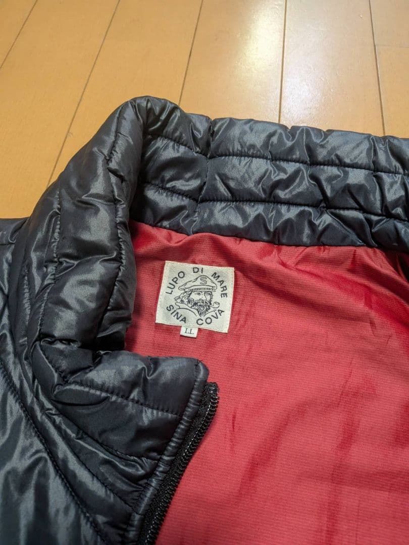 黒いキルティングベスト サイズIII