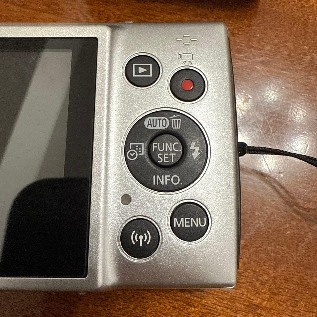 Canon IXY コンパクトデジタルカメラ シルバー