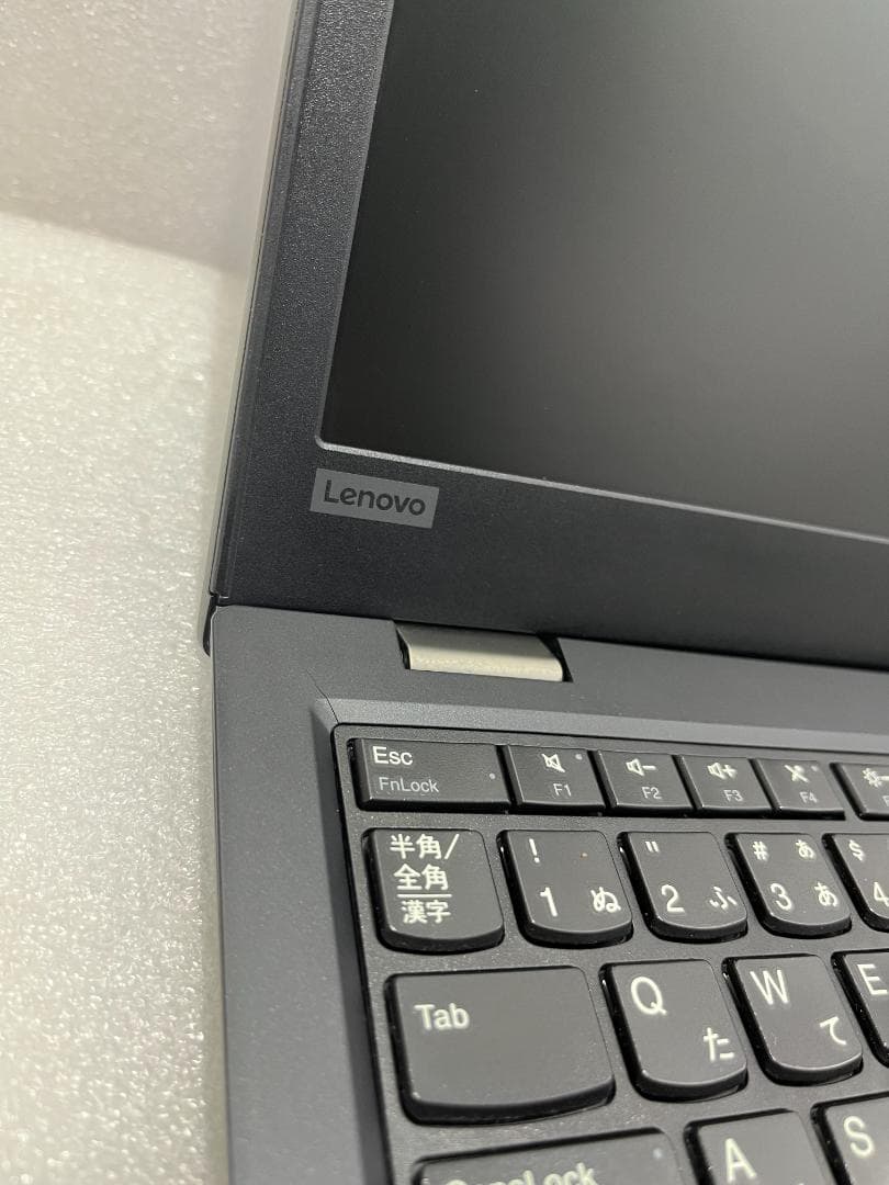 ThinkPad L390 20NSS05400 第8世代i5 SSD