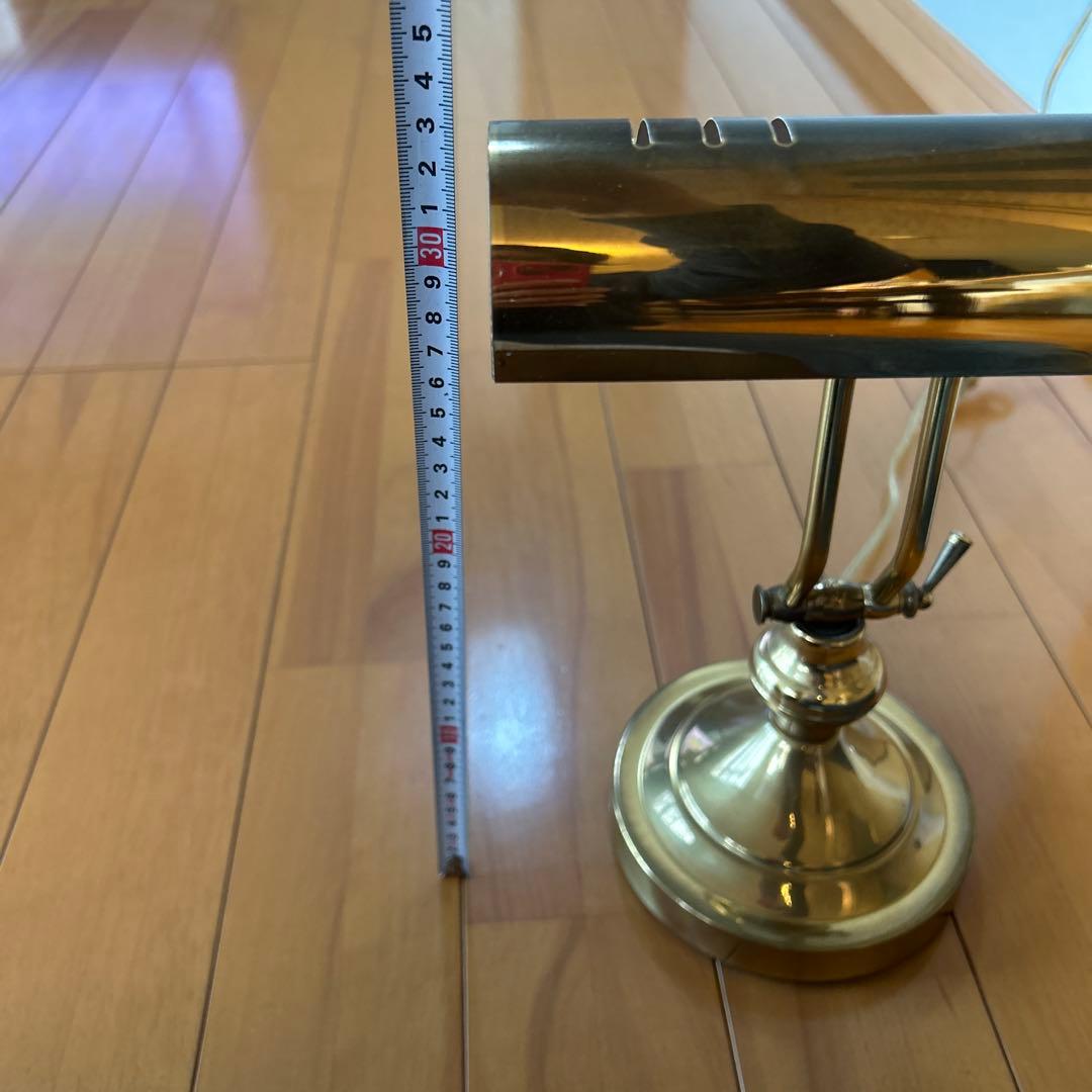 ゴールドメタルデスクライト