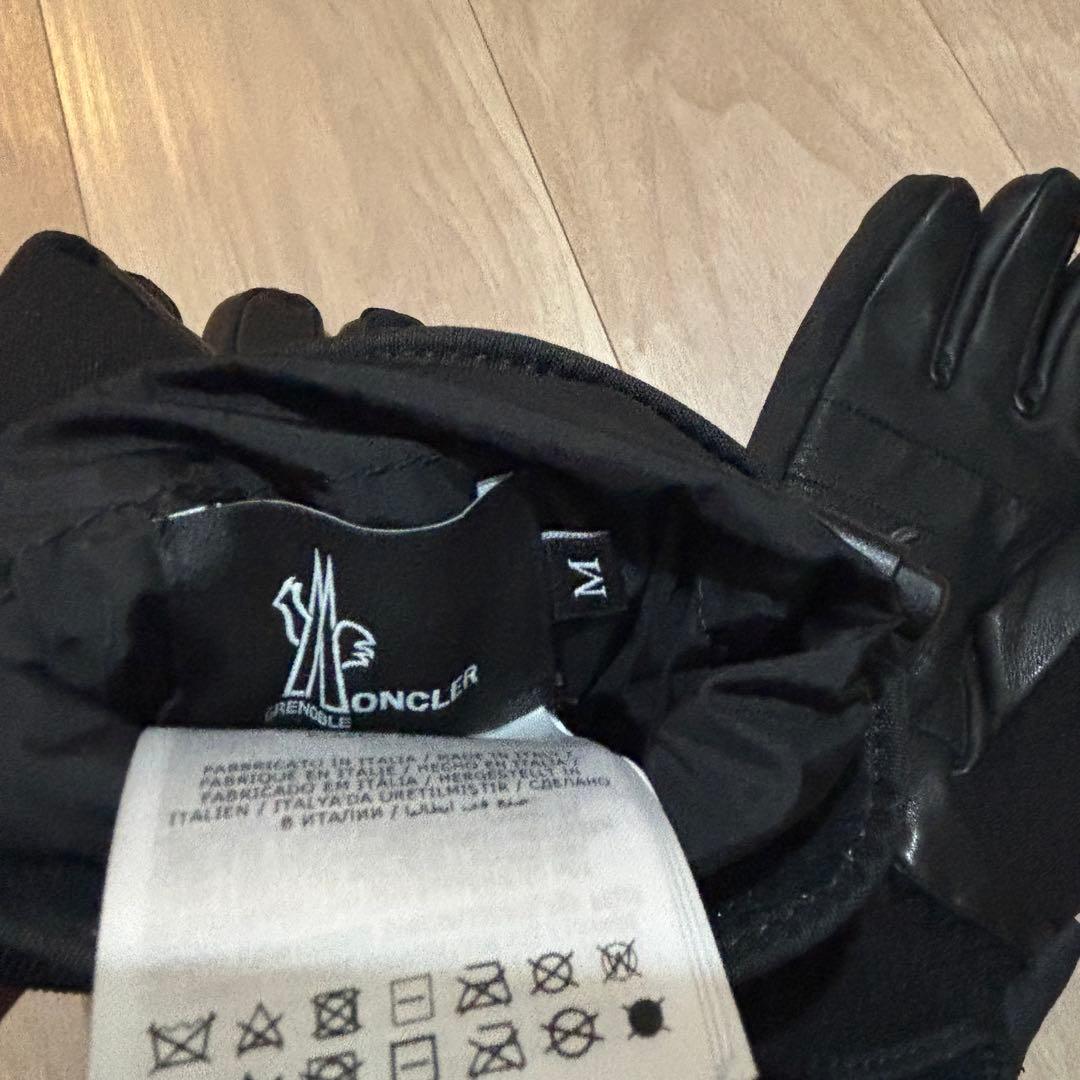 モンクレール　グローブ　手袋　サイズM