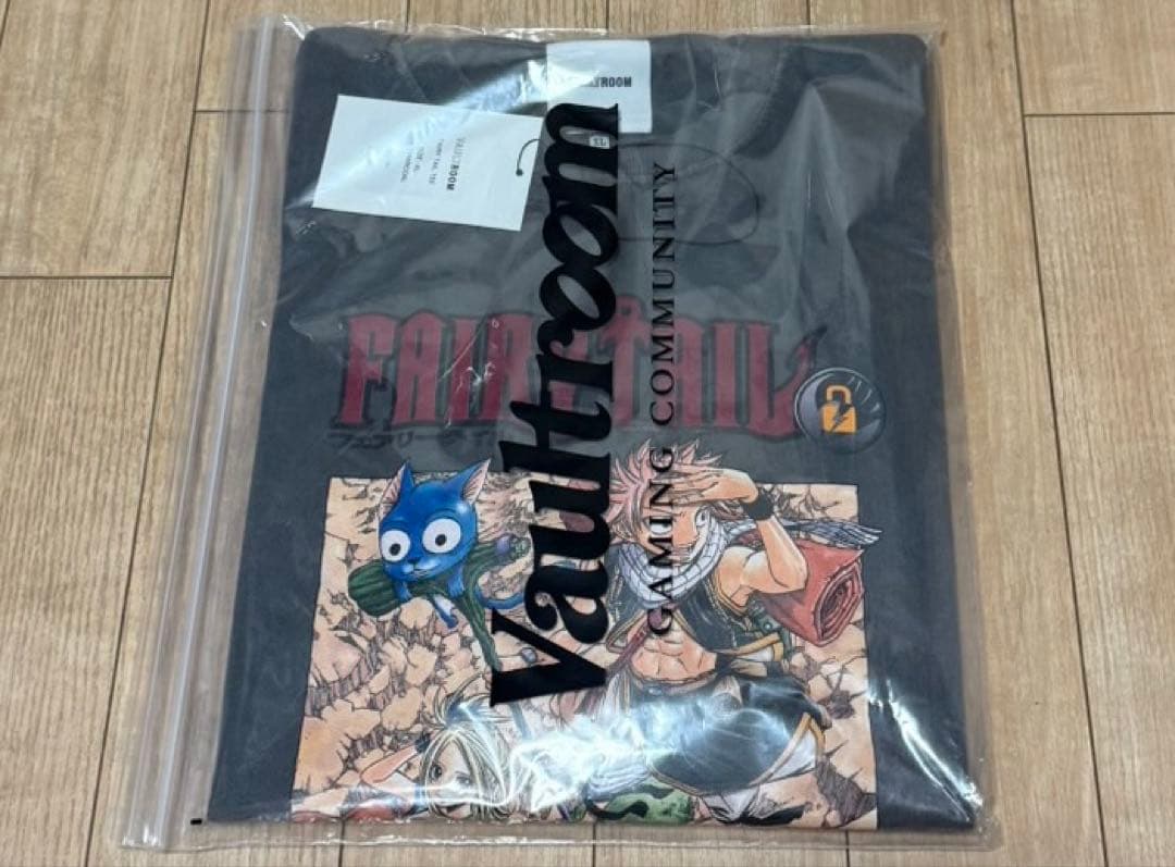 フェアリーテイル　vaultroom Tシャツ　チャコール　XLサイズ