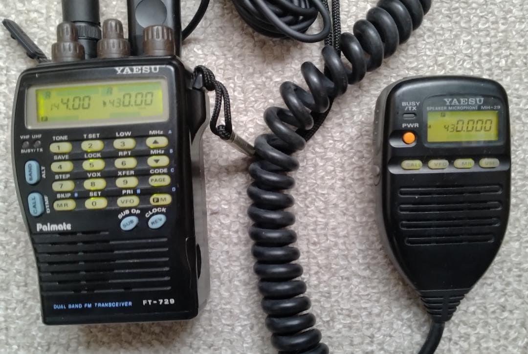 八重洲 ハンディ無線機 FT-729