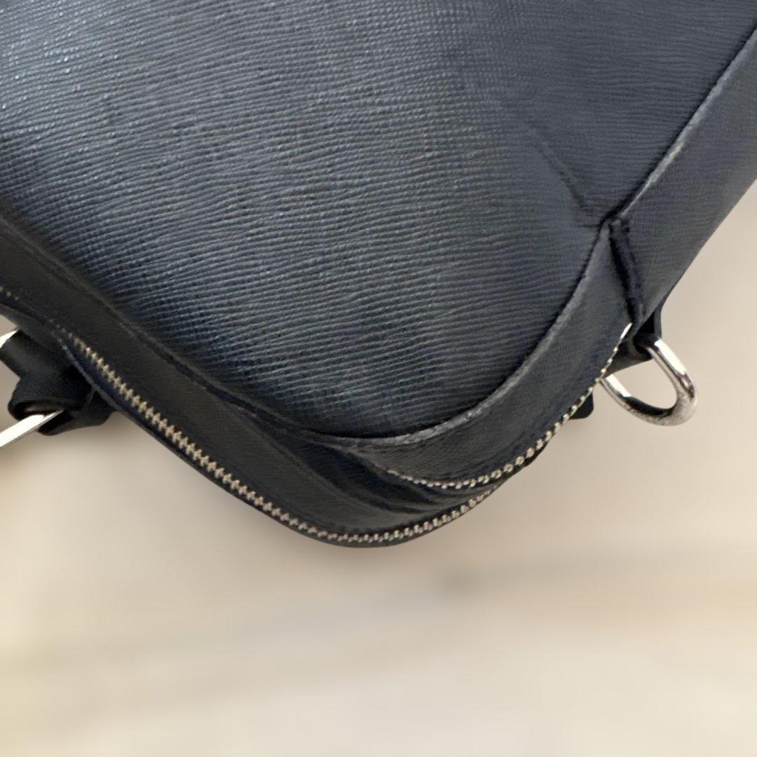 人気✨ペッレモルビダ　ビジネスバッグ ネイビーレザー　2層　パソコン収納可能