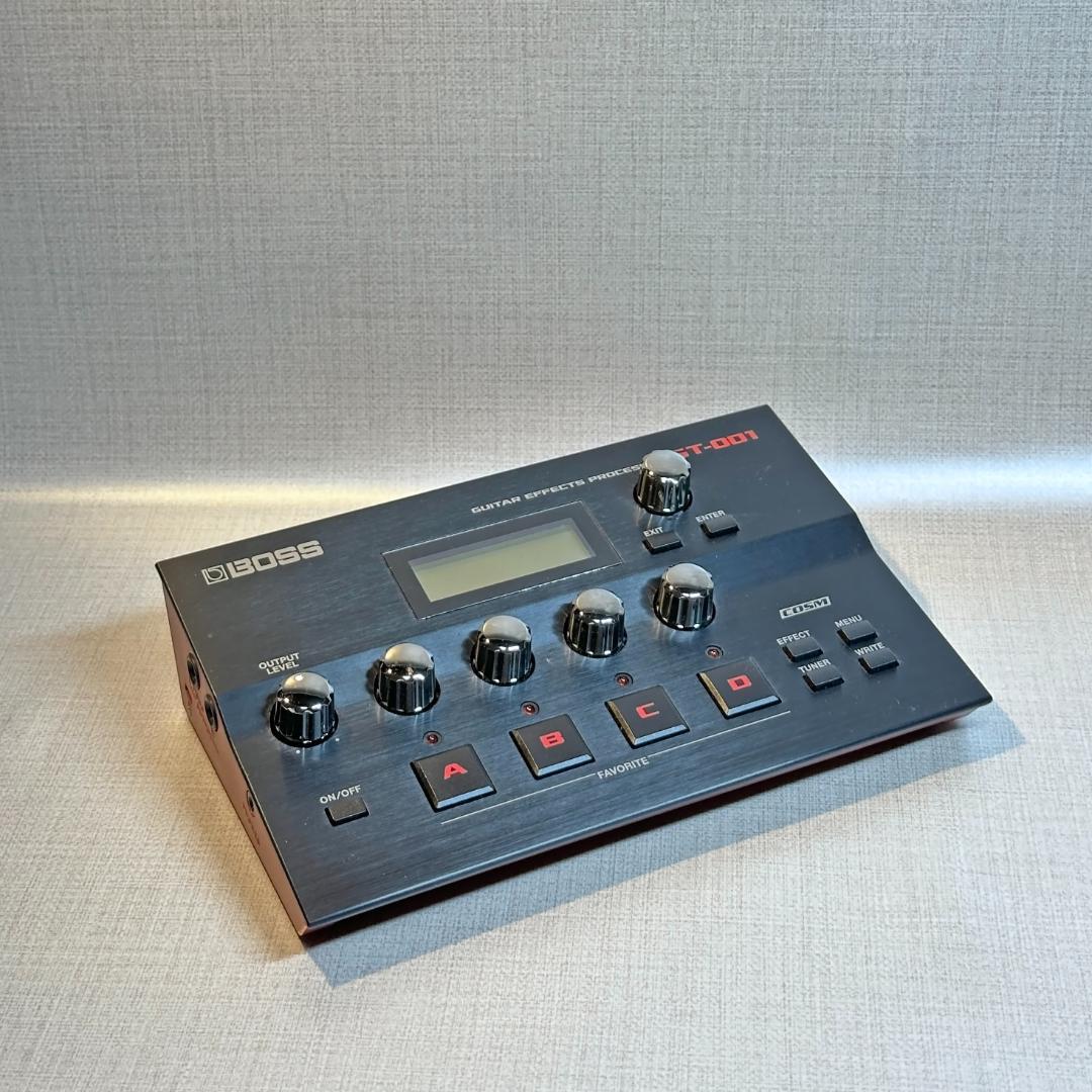 BOSS GT-001ギターエフェクトプロフェッサー