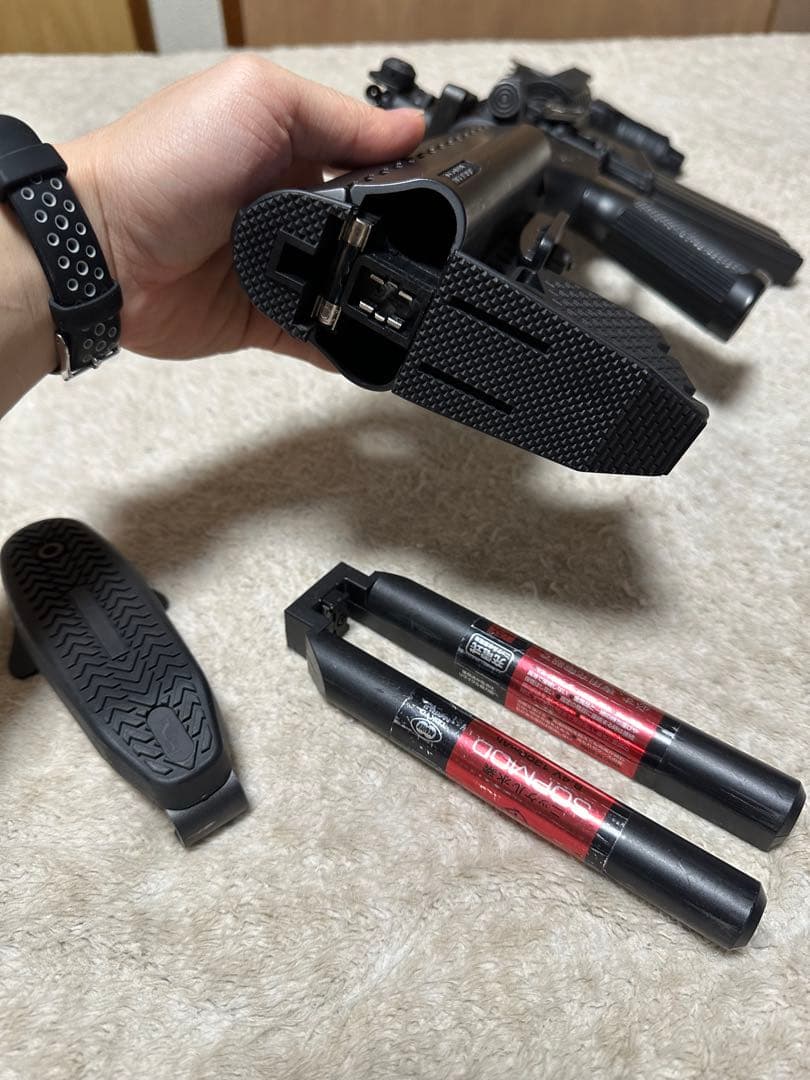 東京マルイ 次世代電動ガン M4A1 CQB-R