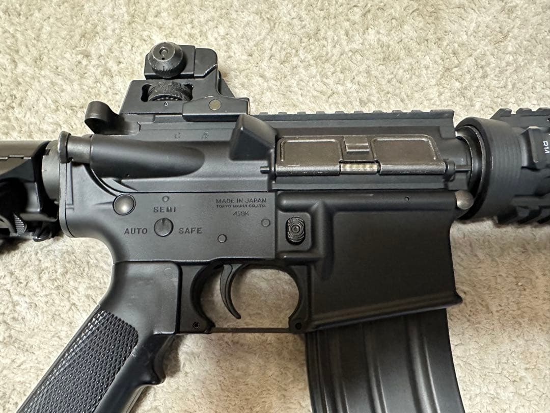 東京マルイ 次世代電動ガン M4A1 CQB-R