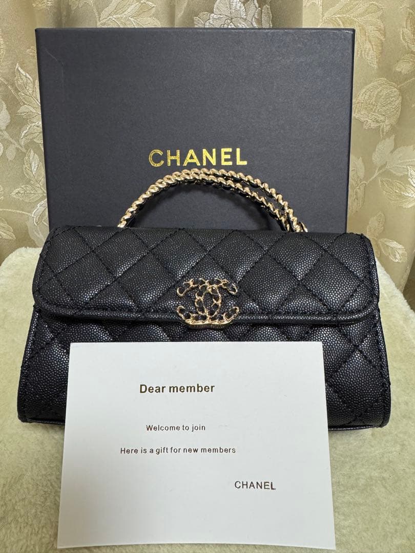 CHANEL キルティング ブラックレザー ショルダーバッグ るる