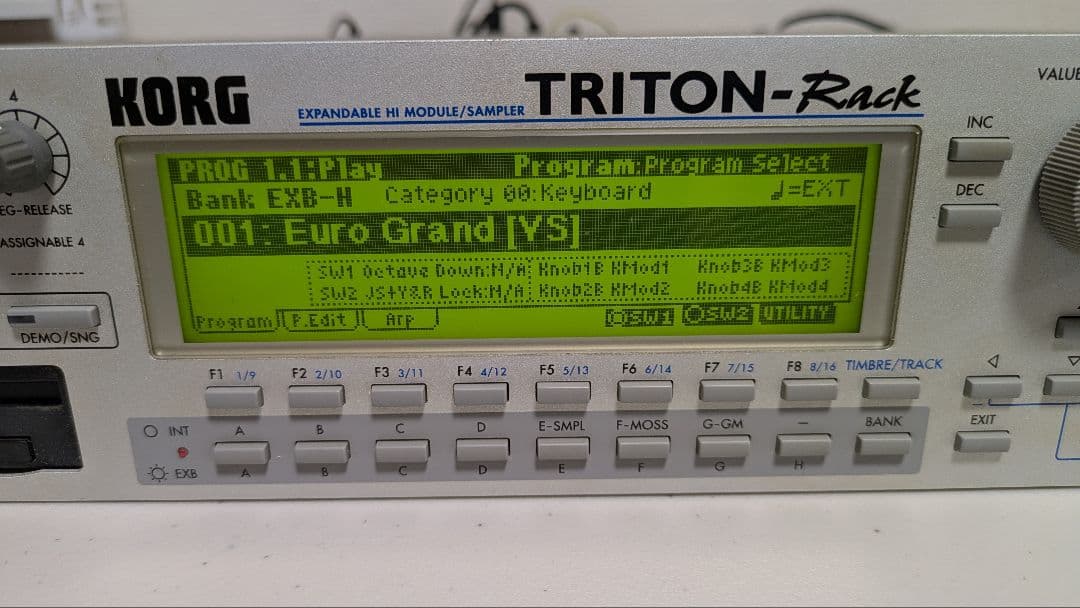 【メンテナンス品】KORG TRITON-Rack+EXB3枚&SIMM48MB