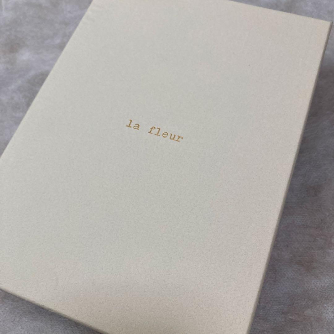 la fleur ミナペルホネン コサージュ