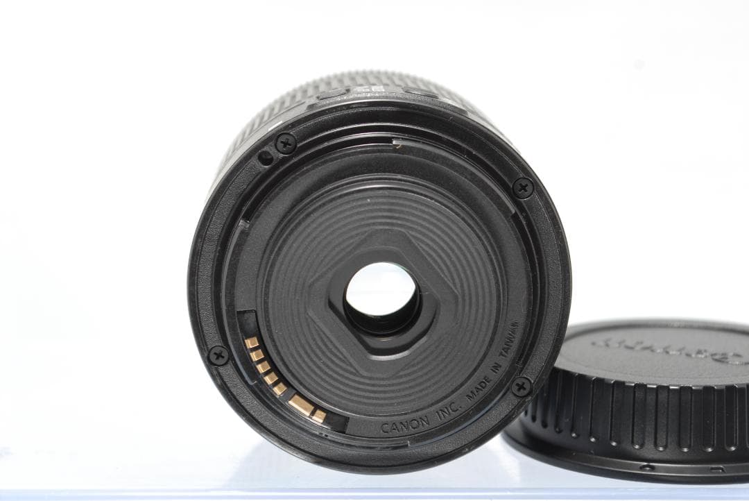 ☘️軽量✨コンパクト✨スマホ転送☘️Canon kiss X9 18-55レンズ