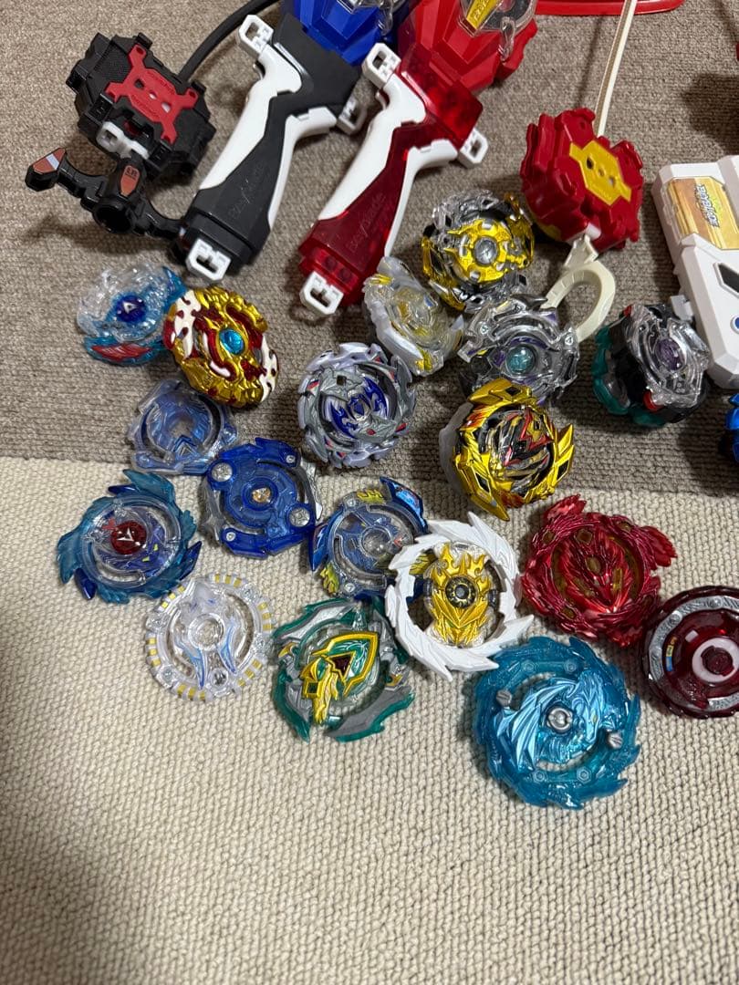 ベイブレード　セット　無限ベイスタジアム