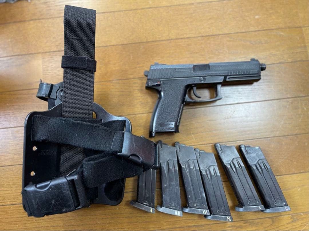 サファリランド 実物ホルスタ－Mk23 マガジン 6本東京マルイ　ガスガン