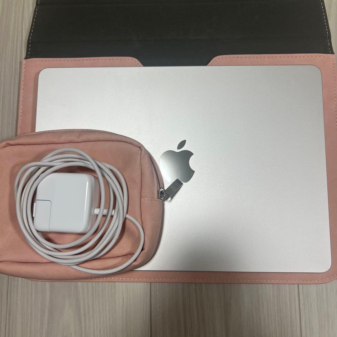 【バッテリー100%】MacBook Air M2 256GB 13.6インチ