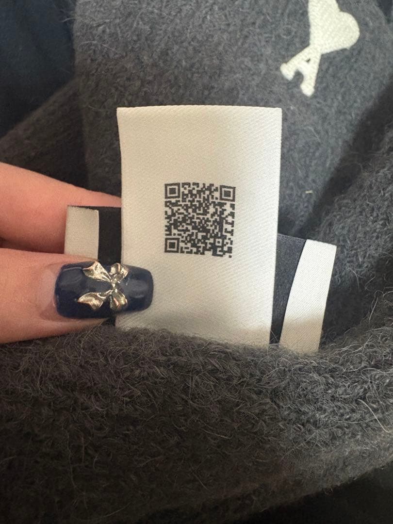 にこ ami parisチャコール ビーニー ニット帽