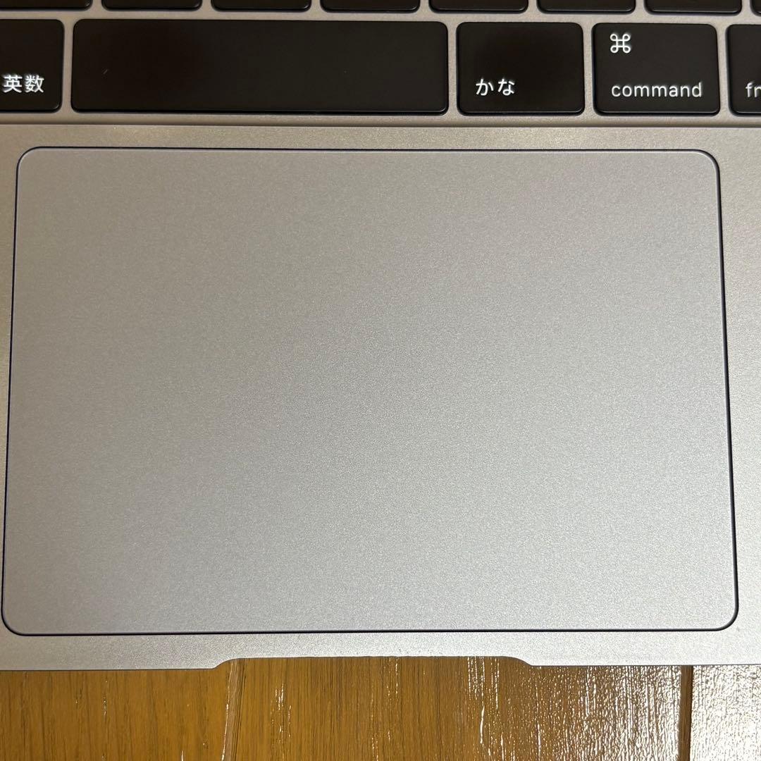 Apple MacBook Air 2018/メモリ16/256/スペースグレイ