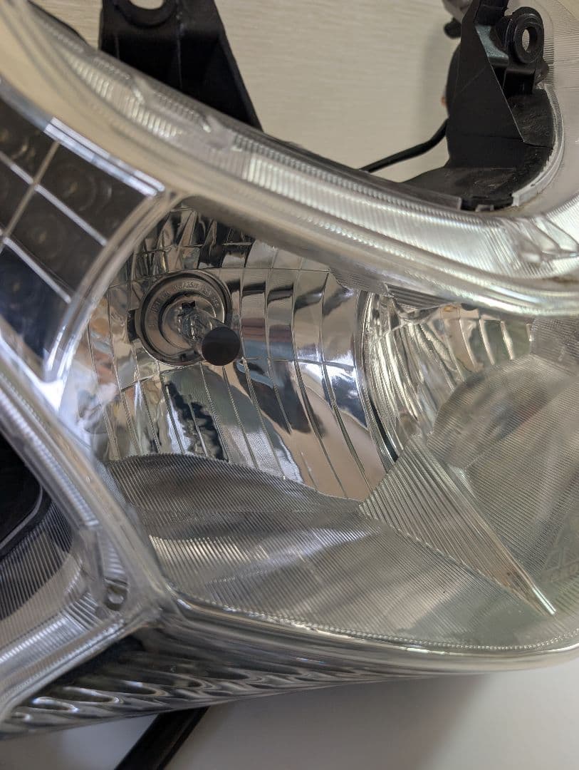PCX JF28　社外ヘッドライト