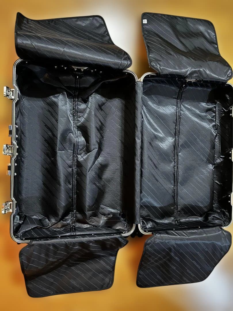 ZERO HALLIBURTON ゴールド アルミキャリーケース 4輪