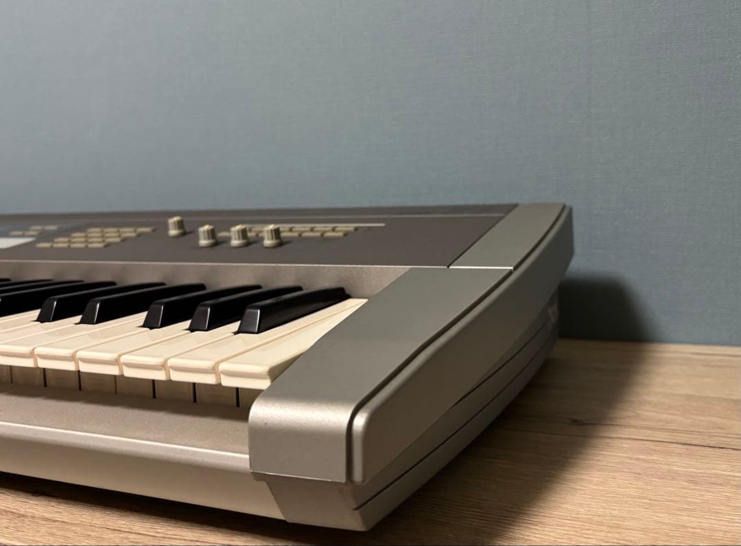 【動作良好】KORG Z1 シンセサイザー 物理モデリング MOSS音源