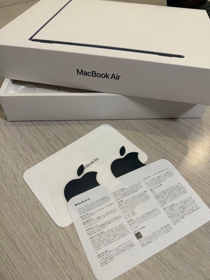 MacBook本体 M2 Macbook Air 256GB 8GB