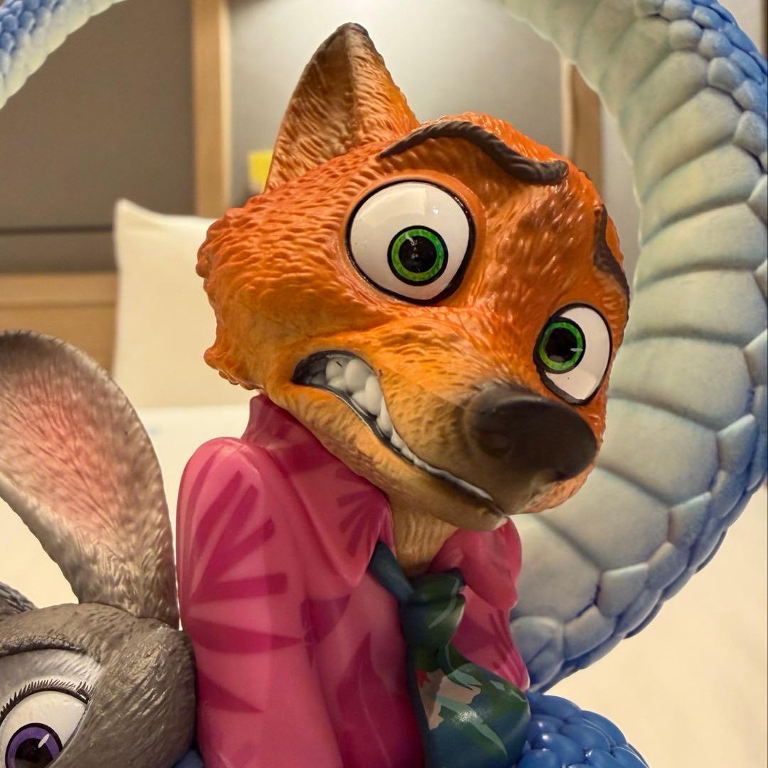 ハッピーくじ ズートピア2 A賞 ポスターフィギュア