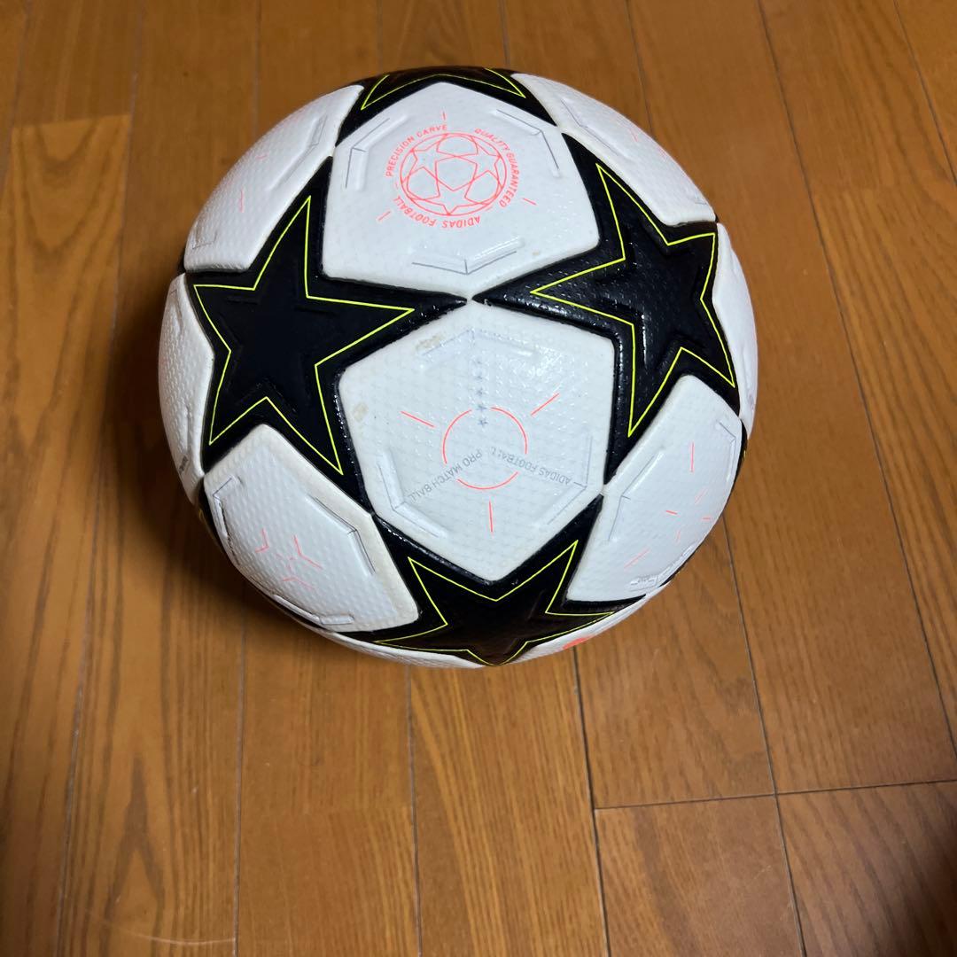 即決価格! チャンピオンズリーグ公式球　2024-2025