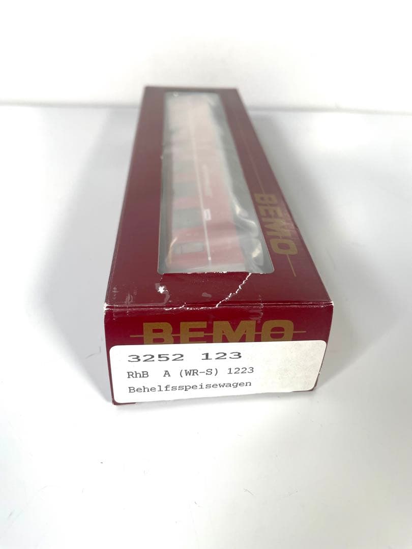 箱付き　BEMO HOe HOm 1/87 rhb a 3252 123