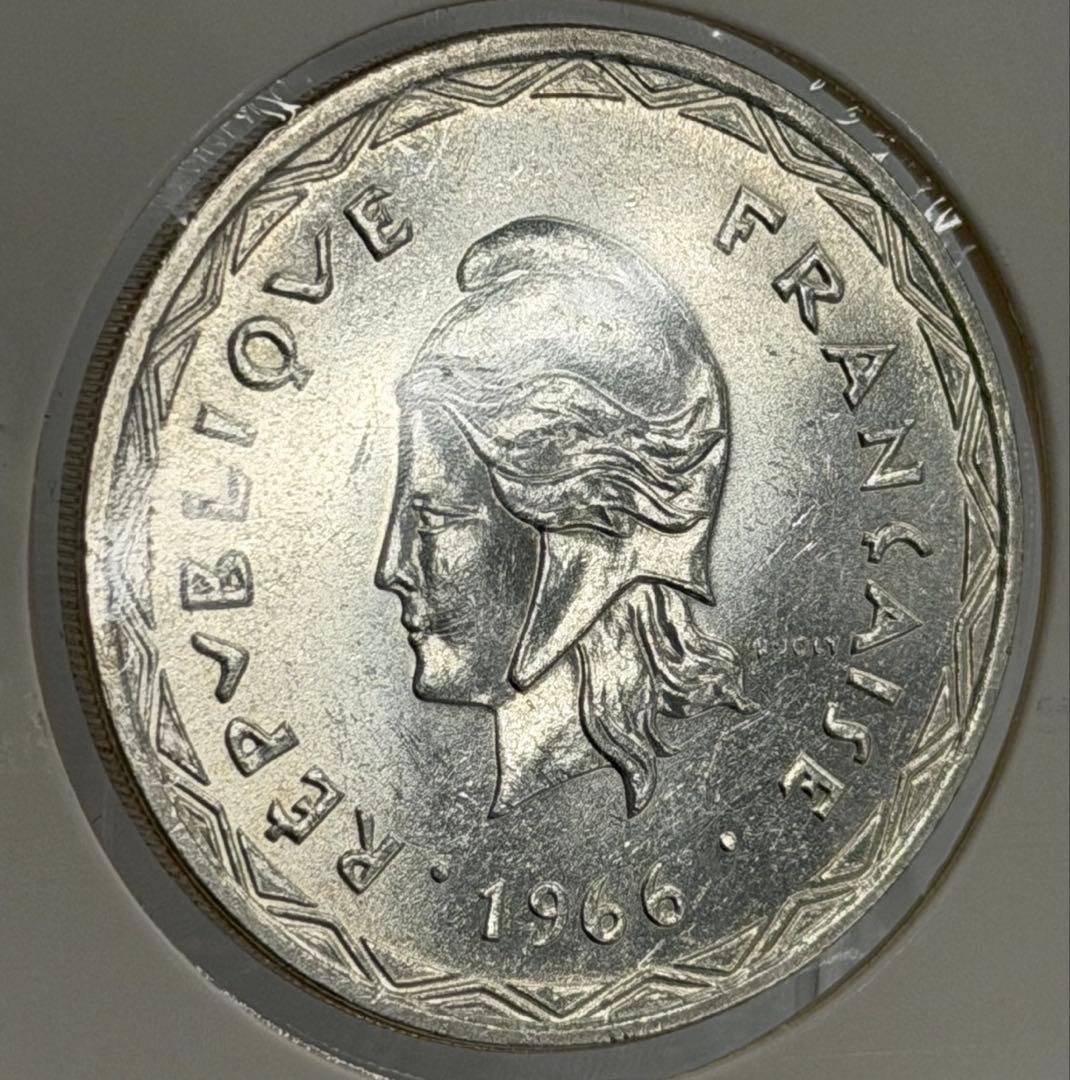 1966年ニューヘブリディーズ諸島大型100フラン銀貨 ハイグレード