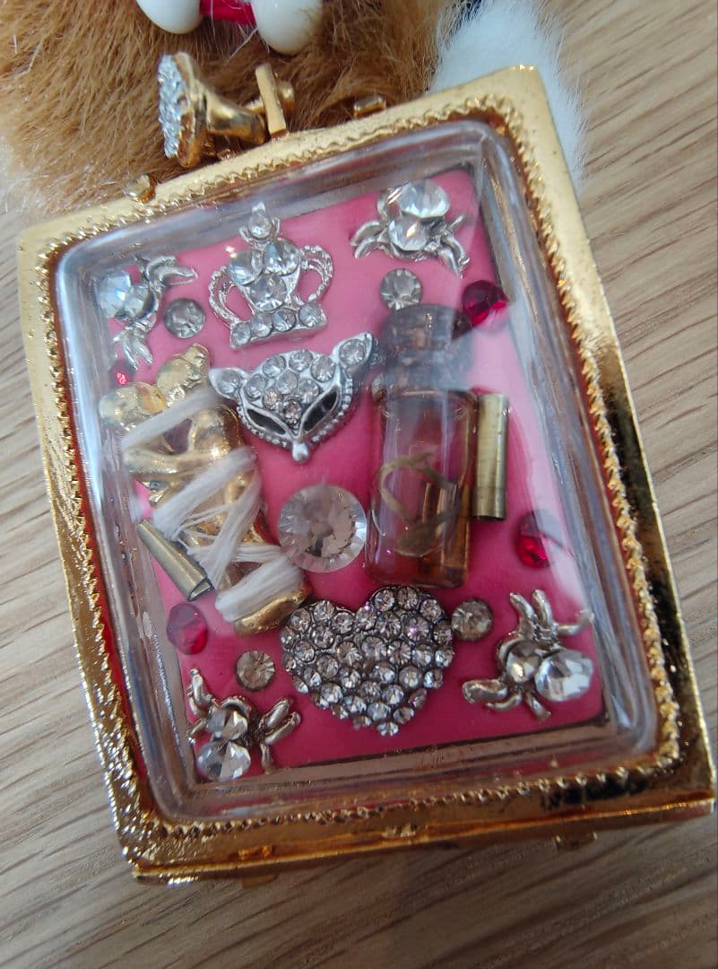 【高級品！】タイのお守りプラクルアン！九尾の狐！金運&恋愛&仕事運がアップ！