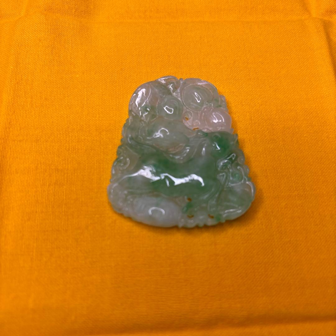 翡翠　馬　猿　緑