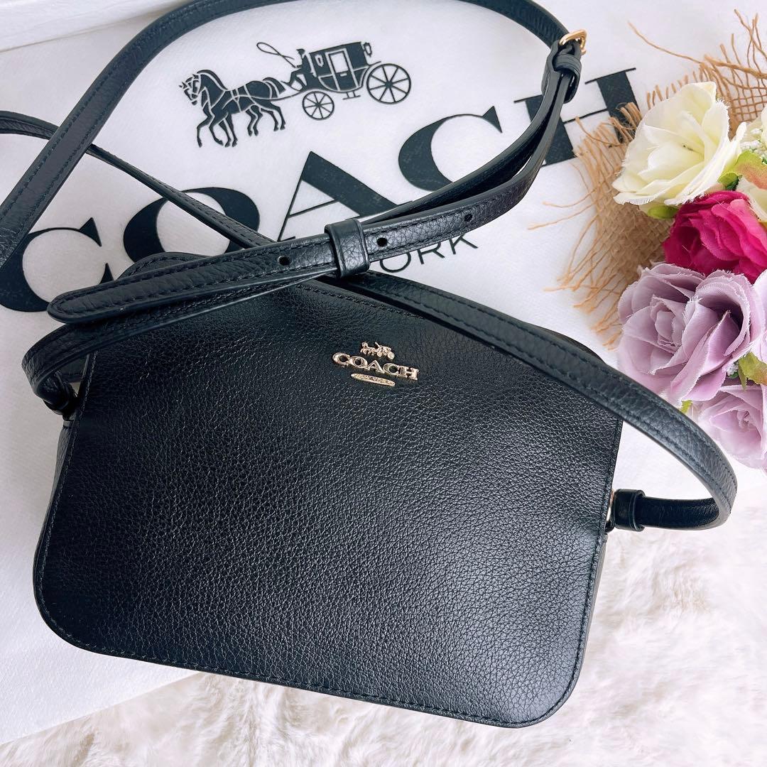 美品☆COACHコーチ ショルダーカメラバッグ ブラック シボ革