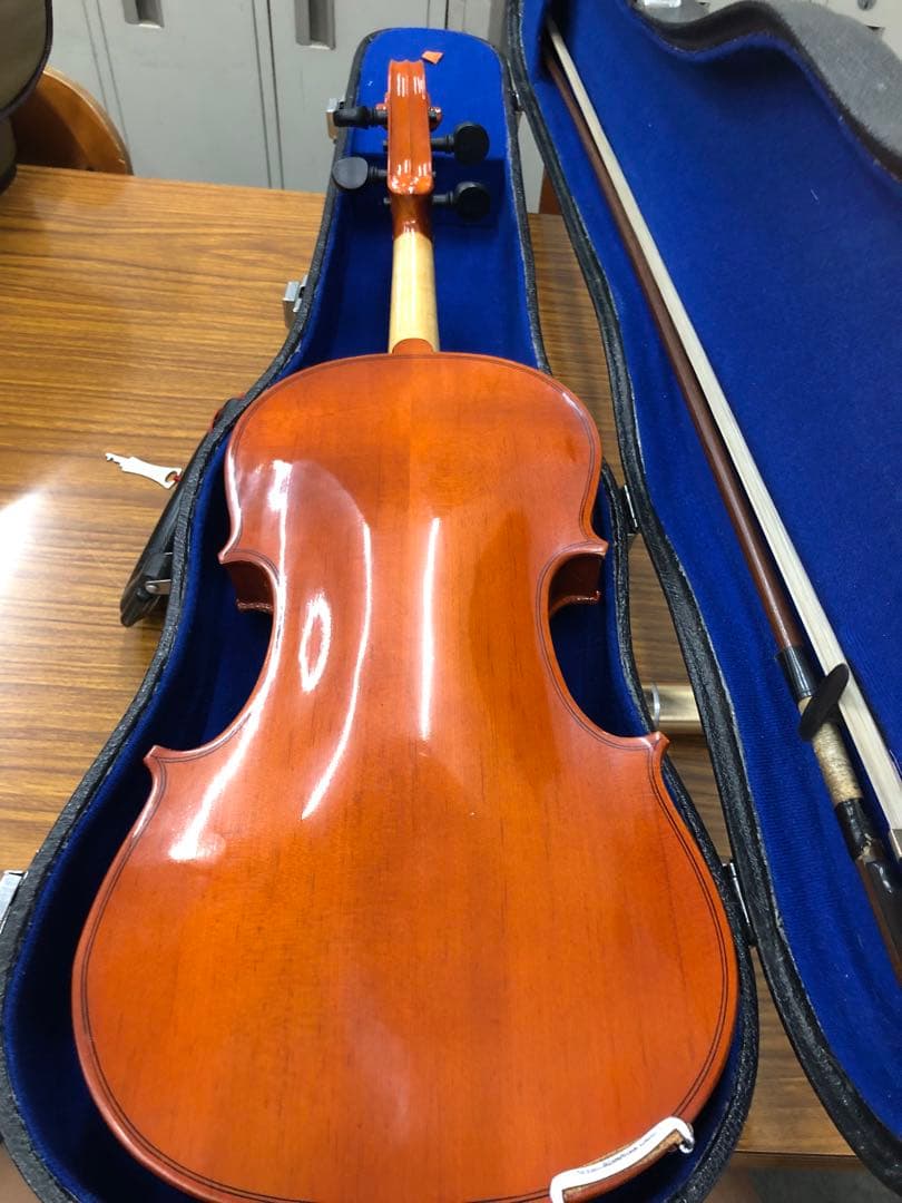 Andalusia バイオリン4/4 弓、松脂　ケース付き