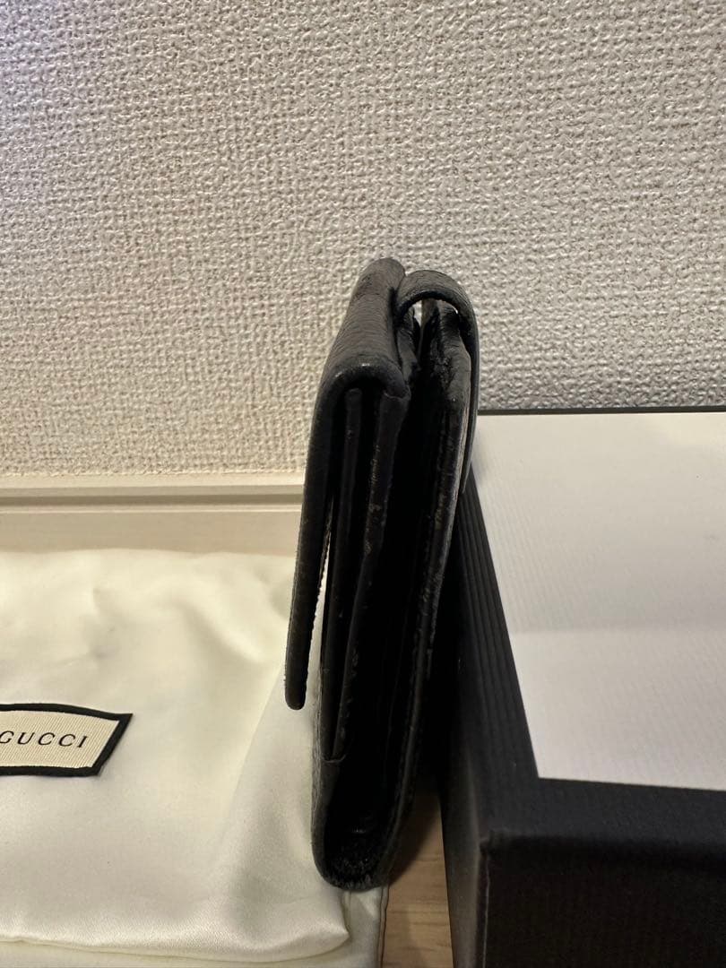 GUCCI マーモント 二つ折り財布 ブラック