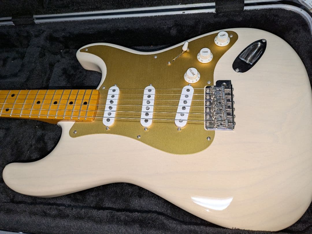 FENDER JAPAN ST57-TX ALG ストラトキャスター