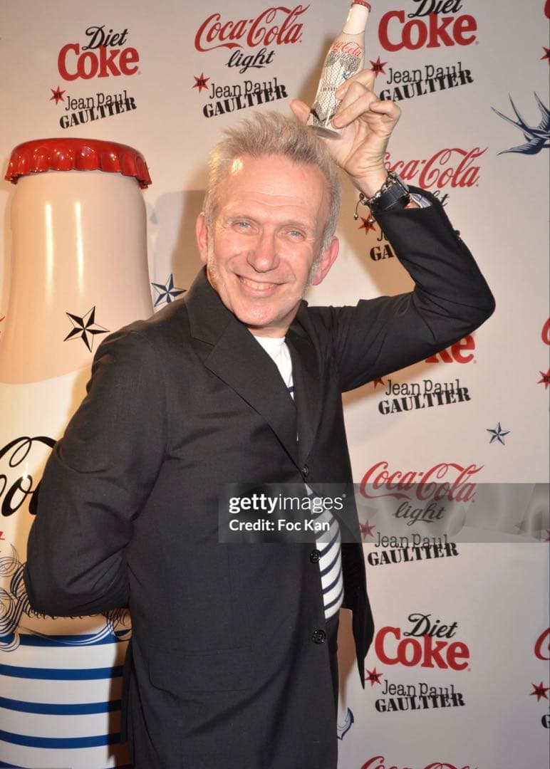 日本未発売　コカコーラ　ジャンポールゴルチエ　限定デザイン