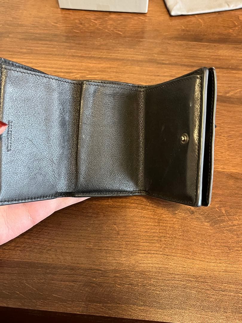 BALENCIAGA ブラック　三つ折り財布　ミニ財布　レザー