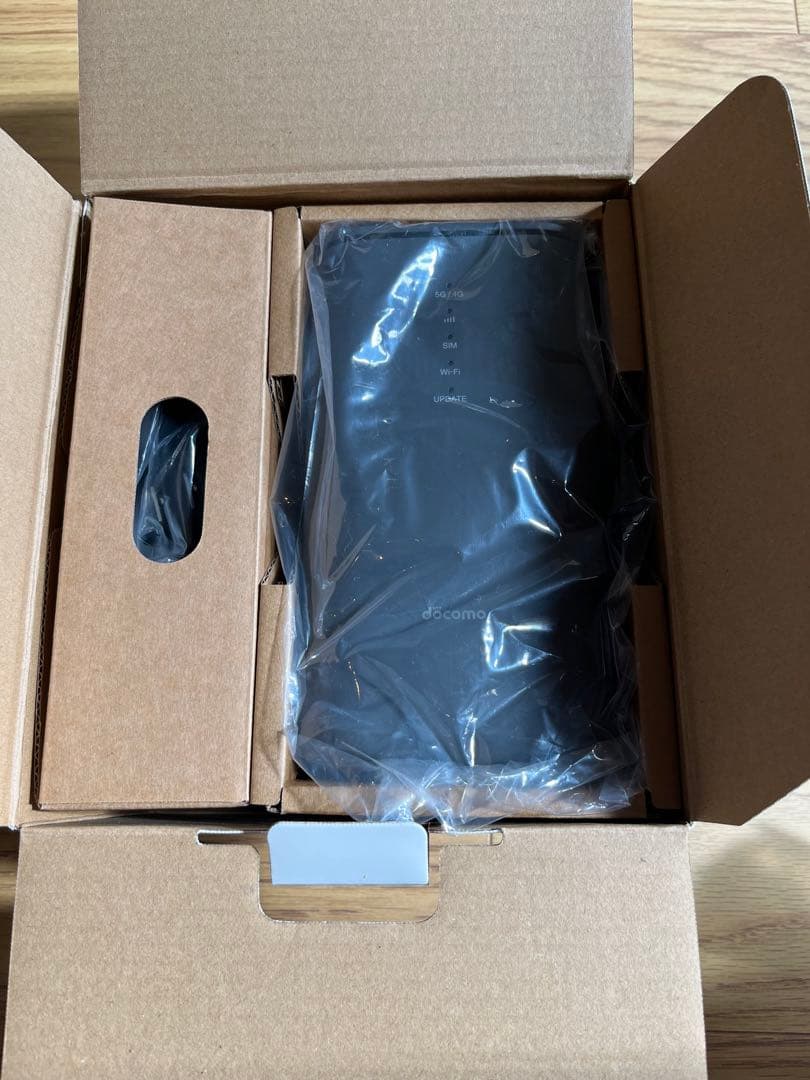 docomo HR02 5Gルーター