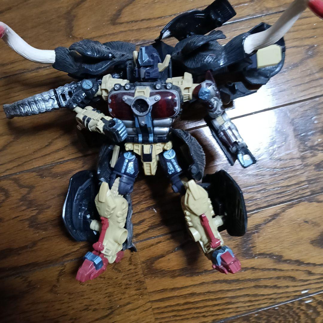 トランスフォーマー　ユニバース　ネメシスプライム ジャンク品