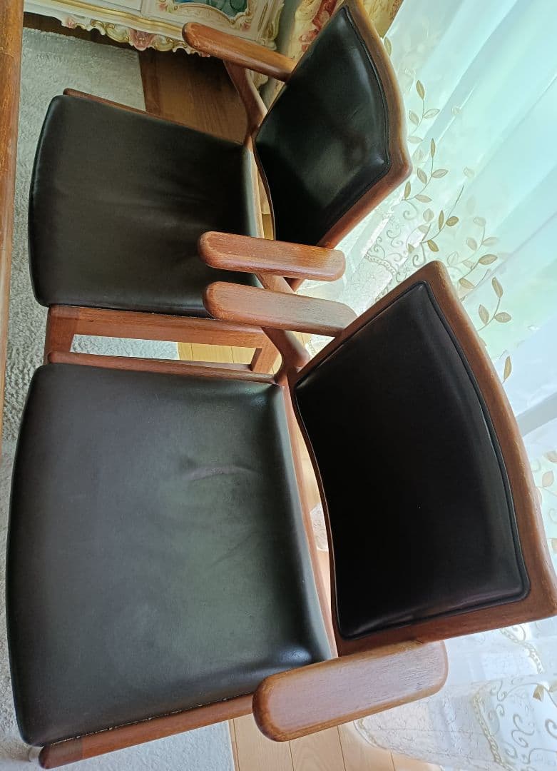 アンティーク　ダイニングテーブル&チェア4脚セット　直接引取りできるかた