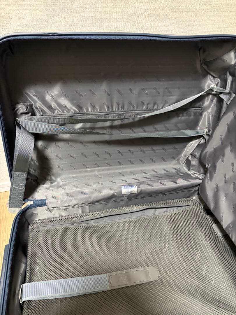 リモワ　キャリーケース　チェックインM