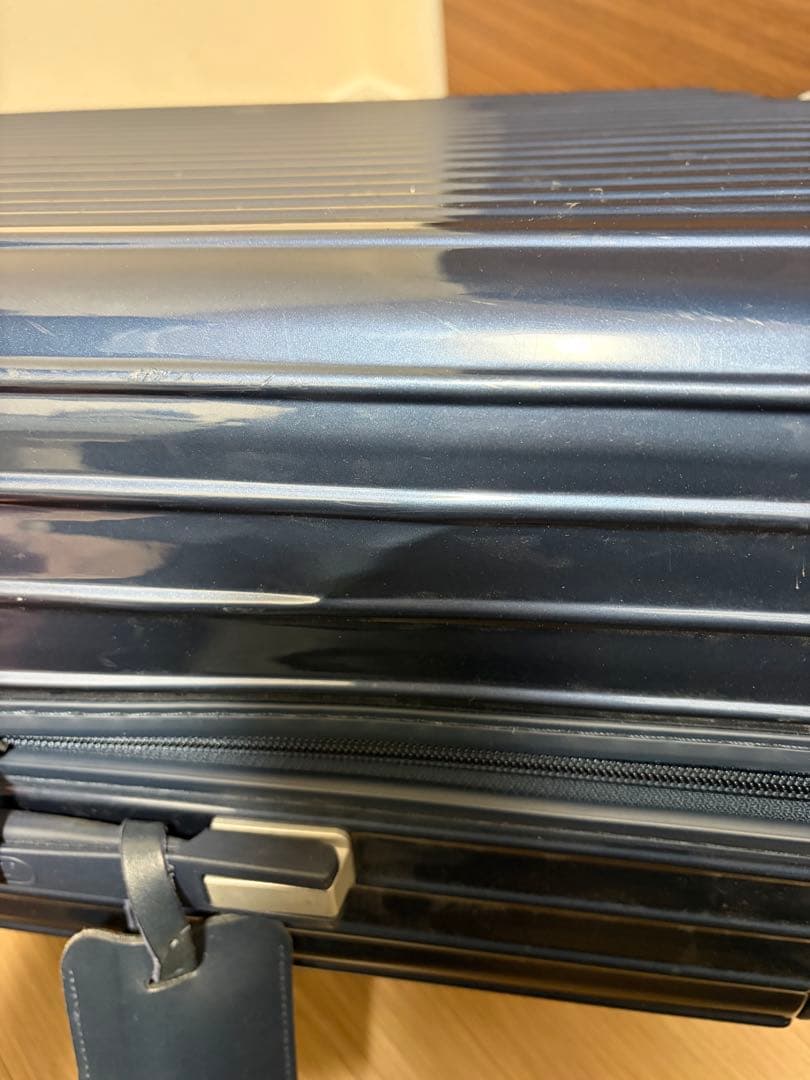 リモワ　キャリーケース　チェックインM