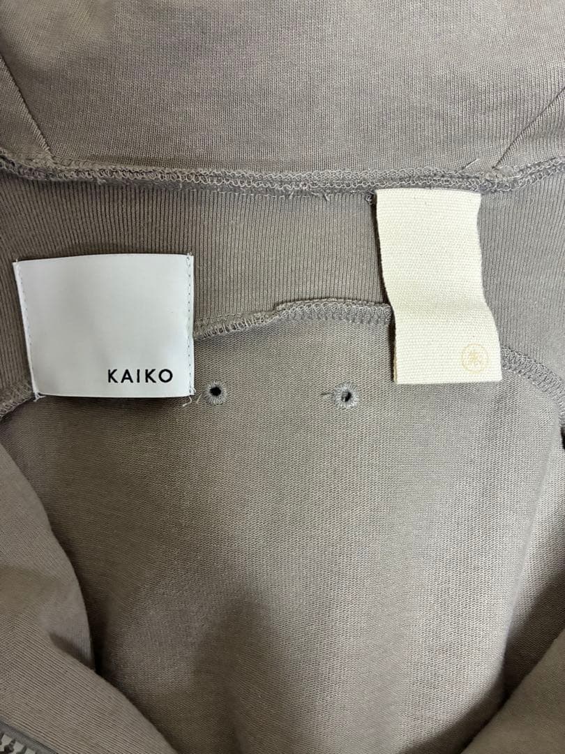 KAIKO×JIAN YEベージュ フルジップパーカー