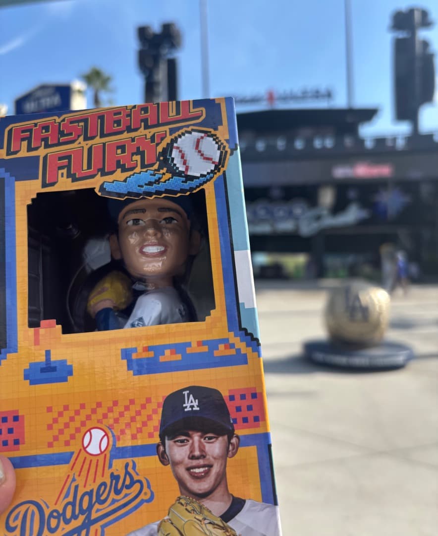 ジ*☆様 ドジャースタジアム先着限定配布品　佐々木朗希ボブルヘッド