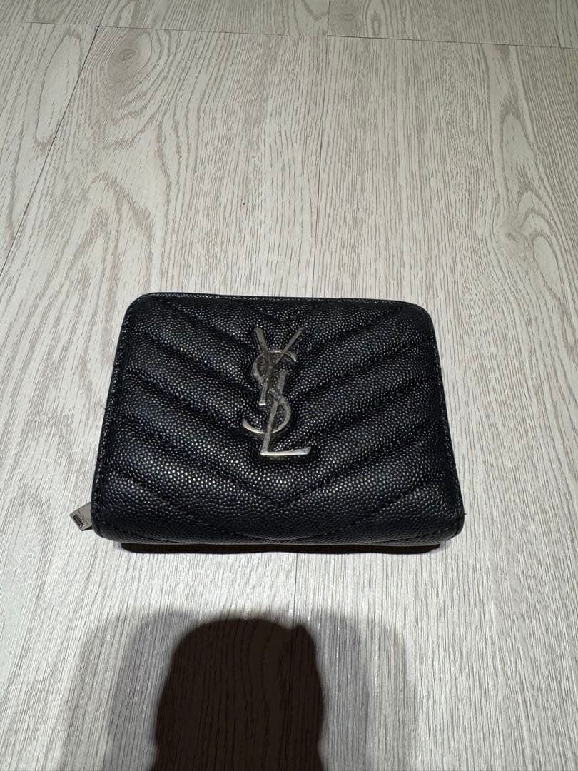 SAINT LAURENT ブラック 二つ折り財布　ysl